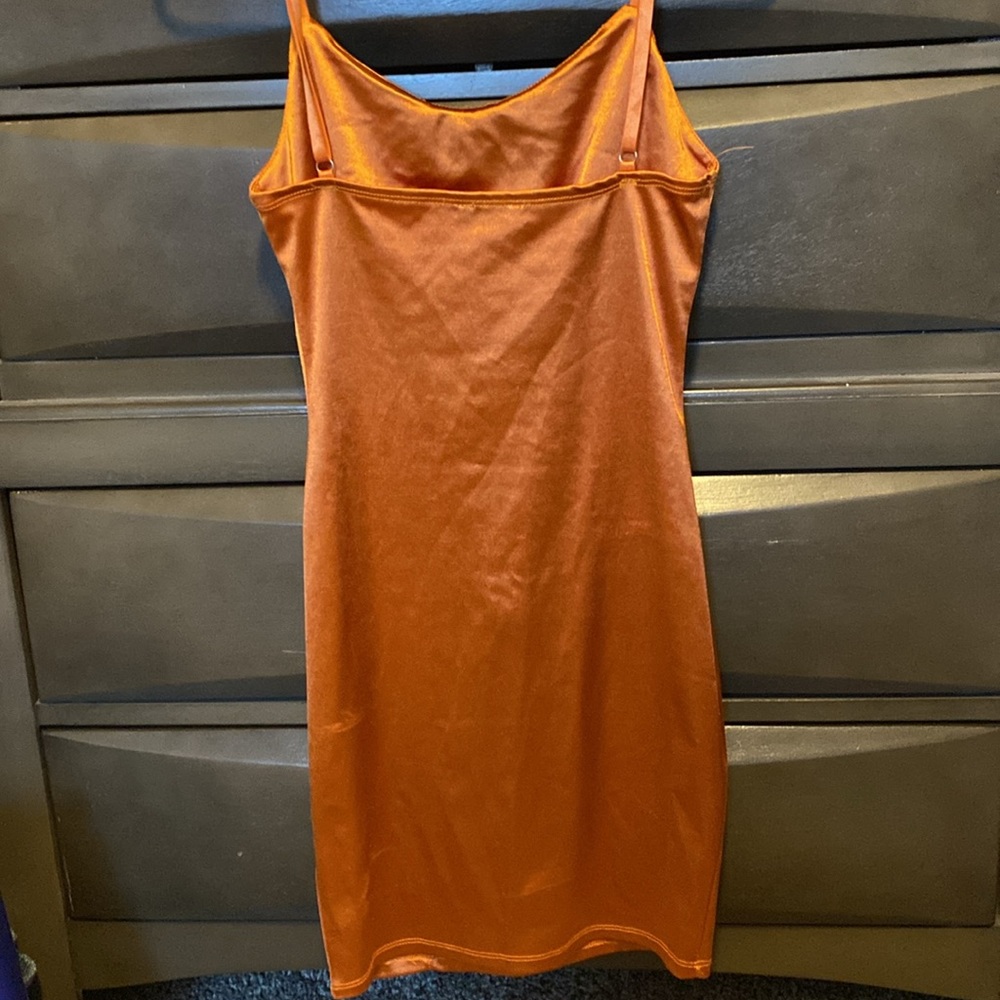 PROM DRESS - Picture 2 of 2